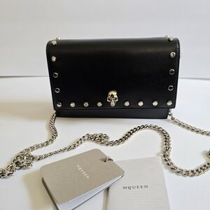Alexander McQueen Skull Leather Crossbody Black